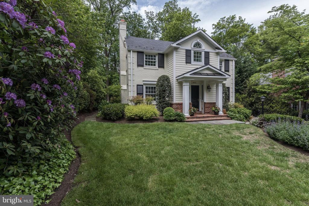 6002 Cobalt Road